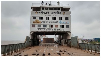 পদ্মাসেতুর খুঁটির সঙ্গে ফেরির ধাক্কায় মাষ্ঠার-সুকানি বরখাস্ত  